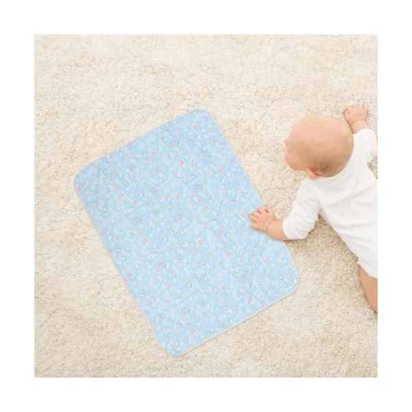 2pcs Waterproof Baby Changing Mat with Breathable Cotton and Polyester Fiber, Portable and Lovely Cartoon Design, for Bed Use to Keep Babies Dry and Comfortable