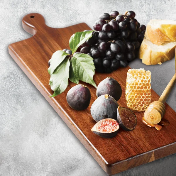 Acacia Wood Serving Board