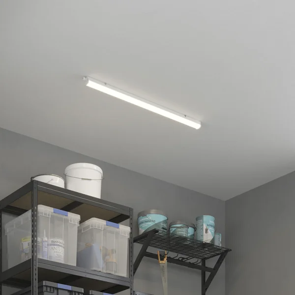 Afonso Neutral white Integrated LED Batten 39W 4400lm (L)1.13m