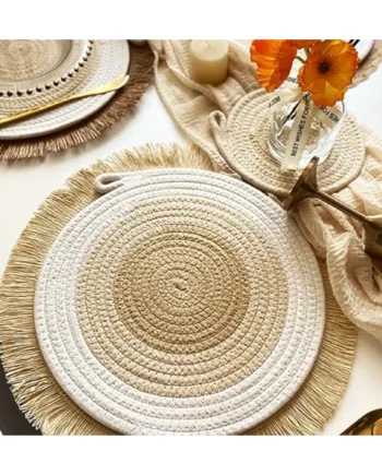 AMDXD Set of 4 Place Mats Washable Boy Round Cotton Linen Place Mats Christmas Modern Woven Heat Resistant Table Mat Desk Beige Yellow for Kitchen and Restaurant 30 cm