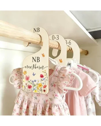 AnyDesign 8Pcs Wildflower Wood Baby Closet Dividers Newborn to 24 Months Baby Wardrobe Organizer Spring Vintage Floral Hanging Closet Organizer for Home Nursery Birthday Decor