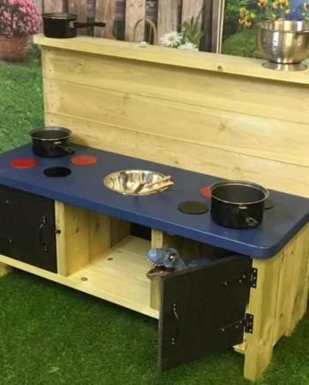 Buckingham Deluxe Mud Kitchen