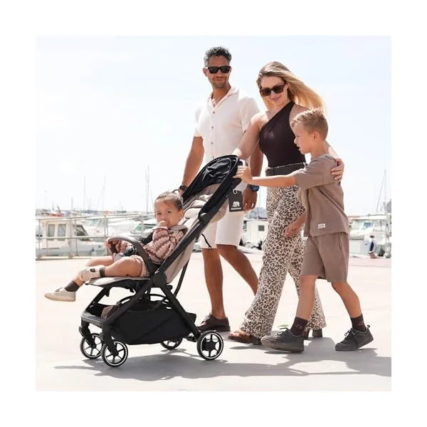Deryan Air Travel Buggy - Cabin Approved - Compact Stroller & Travel Bag 8 kg - Travel Stroller for Life On The Go - Foldable & Lightweight - Suitable from Birth to 4 Years (0-4 Years) - Black
