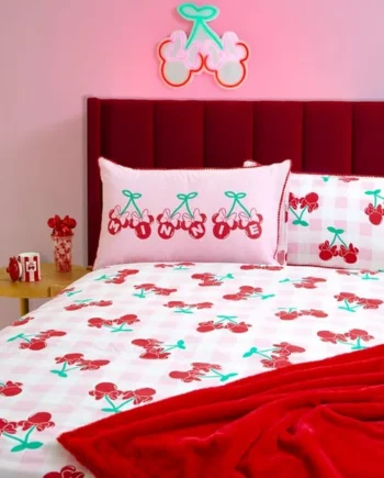 Disney Minnie Mouse Cherries Duvet Set