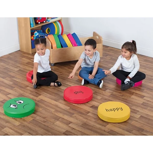 English Emotions Cushions & Trolley Pk 12