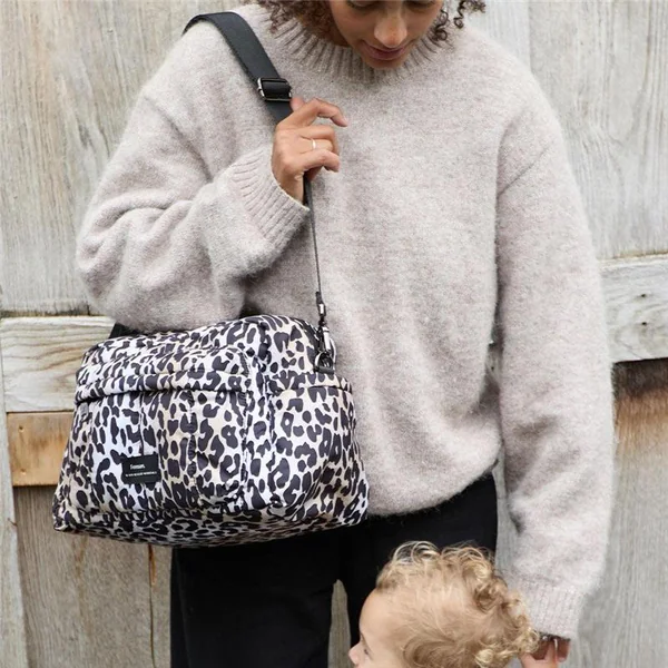 Finnson Freya Eco Oversized stroller organiser with stroller clips - Leopard