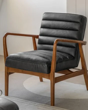 Gallery Datsun Antique Ebony Leather Armchair