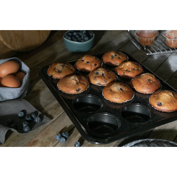 Habitat 12 Cup Carbon Steel Muffin Tray