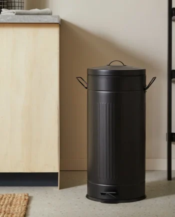 Habitat 30 Litre Vintage Style Kitchen Pedal Bin -Matt Black