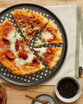 Habitat 36cm Carbon Steel Pizza Crisper