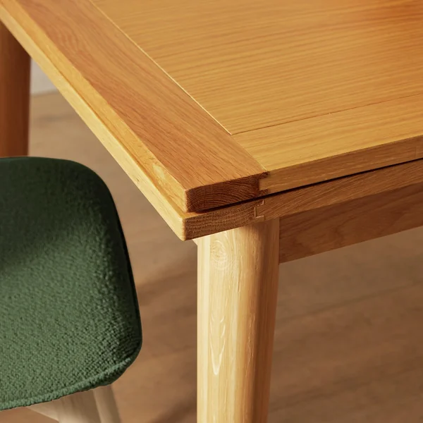 Habitat Lincoln Extending Oak Dining Table & 4 Green Chairs