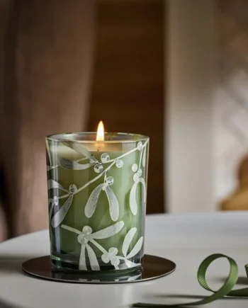 Habitat Medium Boxed Candle - Under the Mistletoe