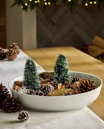 Habitat Pot Pourri - Under The Mistletoe