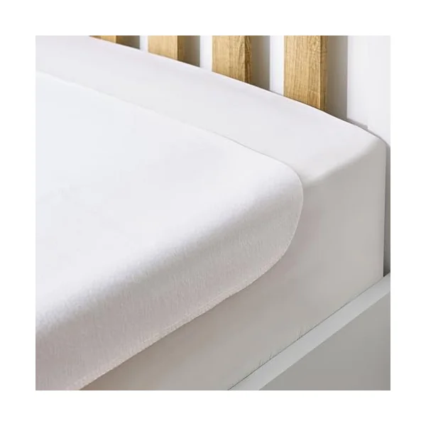 Hippychick Cotton Flat Waterproof Mattress Protector Single Bed Size 100 x 150 cm - Fully Waterproof Mattress Covers, Anti-Allergy, and Machine Washable For Premium Comfort And Ease