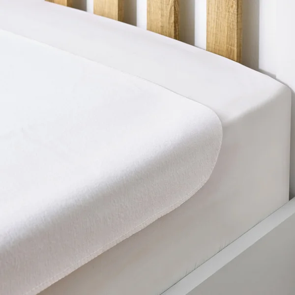 Hippychick Cotton Flat Waterproof Mattress Protector Single Bed Size 100 x 150 cm - Fully Waterproof Mattress Covers, Anti-Allergy, and Machine Washable For Premium Comfort And Ease