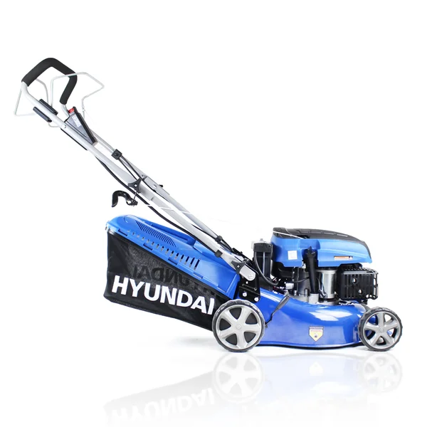 Hyundai HYM430SPE 139cc Petrol Rotary 42cm Lawnmower