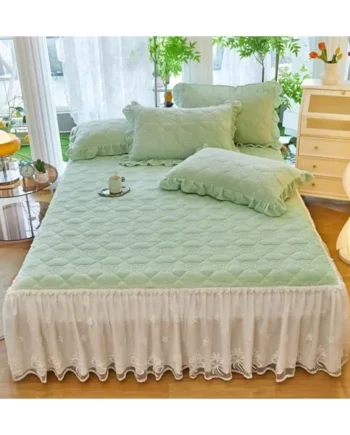 KnSam Mattress Topper Fitted Sheet – 200 x 220 cm – 30 cm Deep Pocket – Mint Green, Embroidered Velvet Bed Skirt with Soft Warm Flower Design