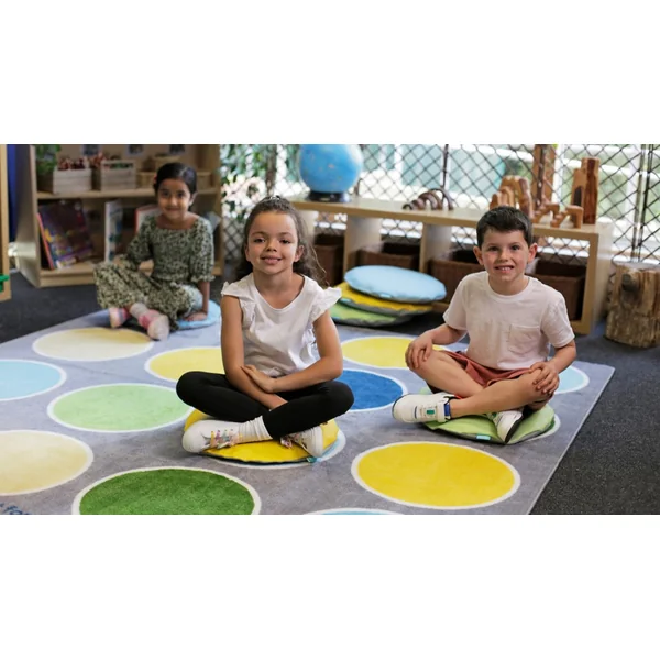 Lake Circles Placement Carpet 2x2m