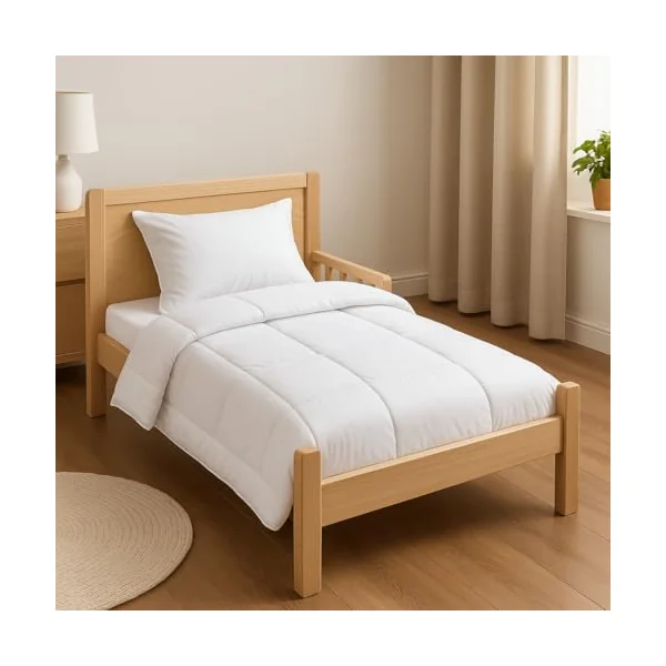 Luxurious Microfibre Cot Bed Duvet Quilt for Kids – Super Soft, Lightweight & Hypoallergenic Baby Bedding – Warm & Breathable Toddler Blanket for All Seasons (Cot Bed Pillow)