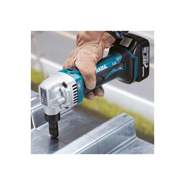 Makita DJN161Z 18V LXT Lithium Ion Cordless 1.6mm Nibbler - Bare Tool