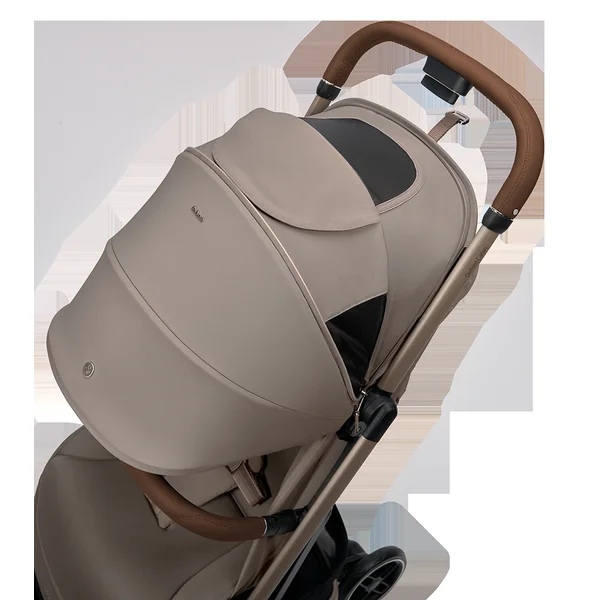 Maxi Cosi - Oxford Cabin - Oak Truffle (Includes raincover) ONLINE ONLY