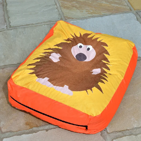 Outdoor Bean Cushion - Hedgehog