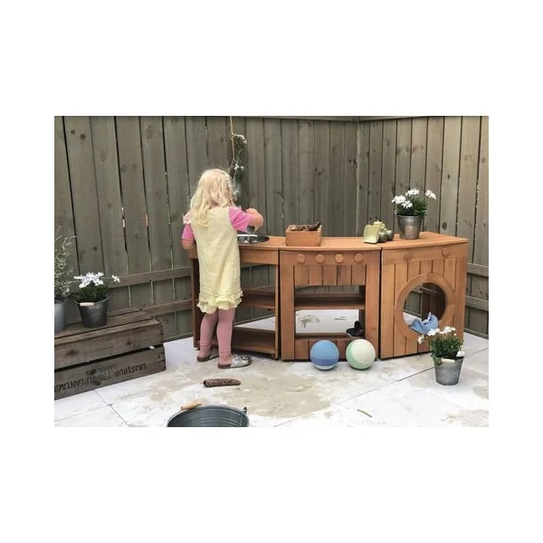 Outdoor Curved Play Kitchen
