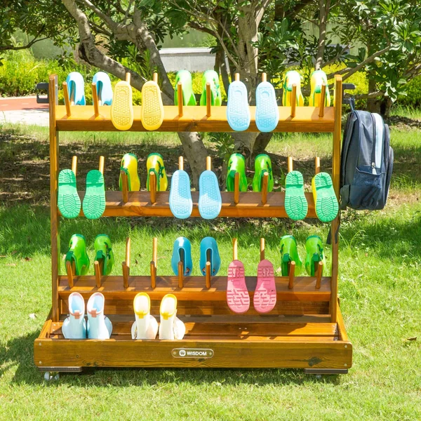Outdoor Mobile Welly Rack