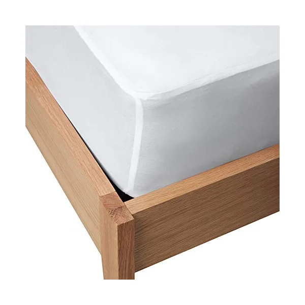 Panda® Cot Bed Bamboo Mattress Protector - Pure White, 140 x 70 x 15 cm | Smooth, Silent & Soft | Waterproof & Washable | Hypoallergenic, Odour-Resistant & Antibacterial | Secure Fit | Bamboo & Cotton
