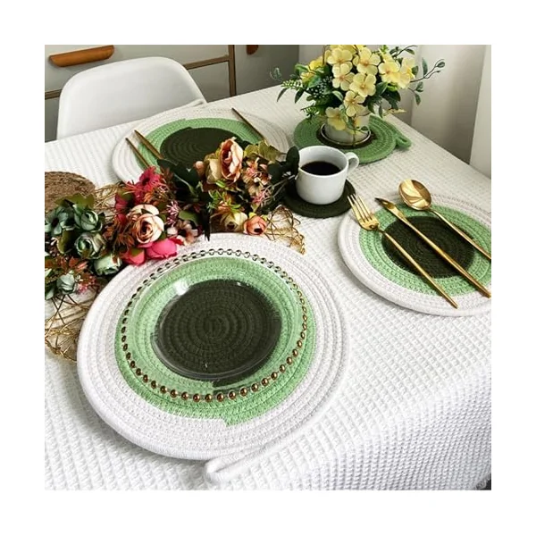 Place Mats Green Vintage Set of 2, Cotton Linen Table Mats Set Woven, Round Place Mats Washable Boy for Home and Hotel, 30 cm