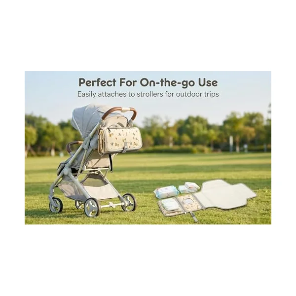 Portable Changing Mat Cartoon, Waterproof Nappy Pad with Pockets and Strap, Lightweight & Foldable Travel Changing Mat for Stroller and Car (Giraffes, one Size)