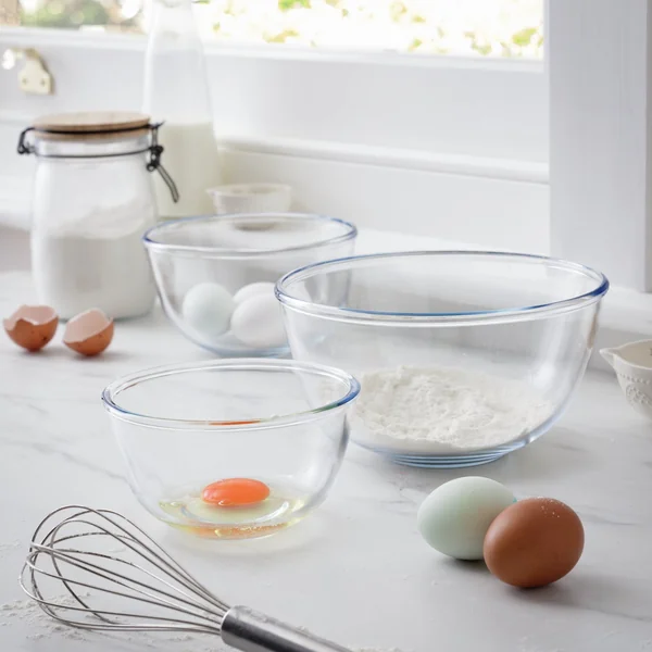 Pyrex 3 Piece Glass Bowl Set
