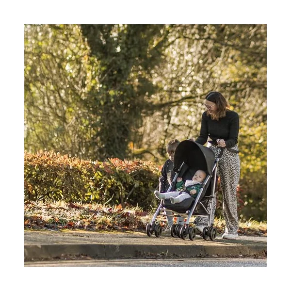 Red Kite Push Me Quatro Stroller - Black
