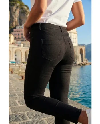 Roman Black Ultimate Denim Cropped Jegging (29 Inch)