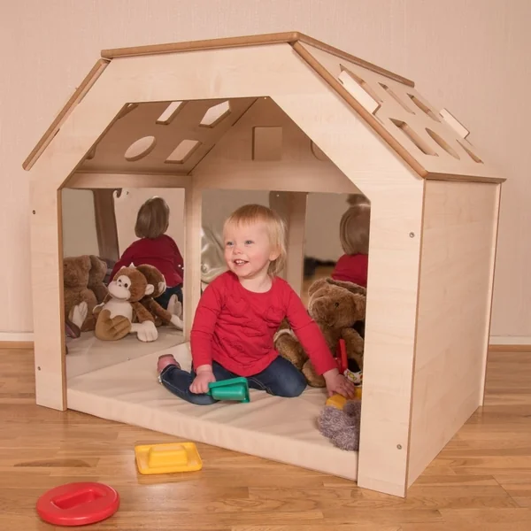 Sensory Mirror Den