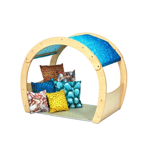 Small Cosy Cove with Accessory Set