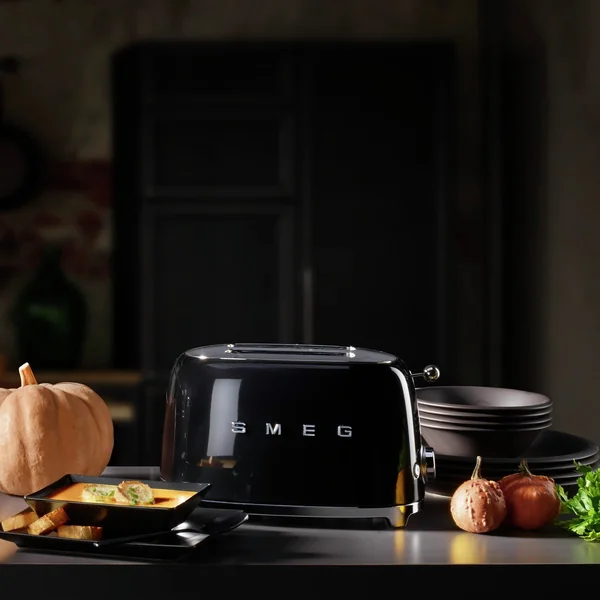 Smeg TSF01BLUK 50's Style Retro 2 Slice Toaster - Black