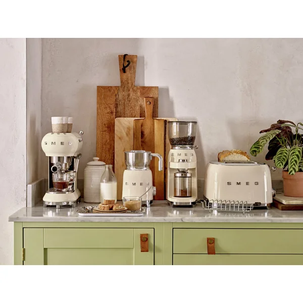 Smeg TSF03CRUK 50's Style Retro 4 Slice Toaster - Cream