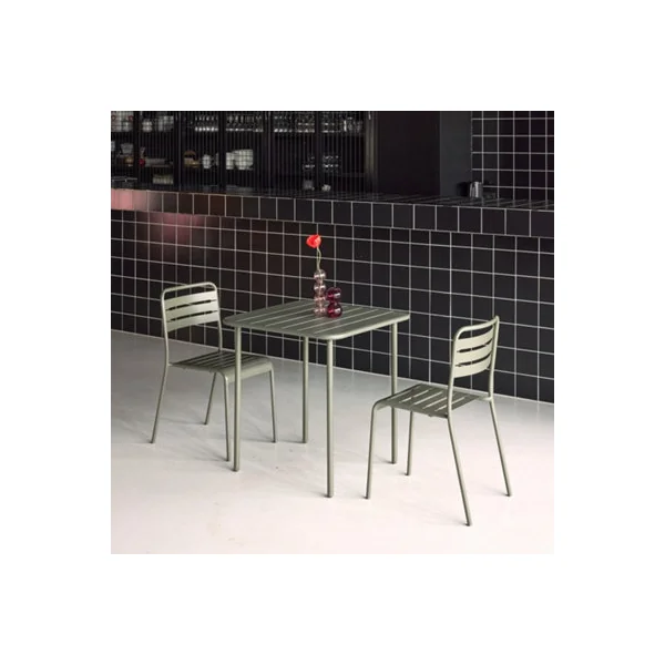 sweeek - 2-seater square steel garden table set with 2 chairs Khaki Green 70x70x72.5 cm - Amelia