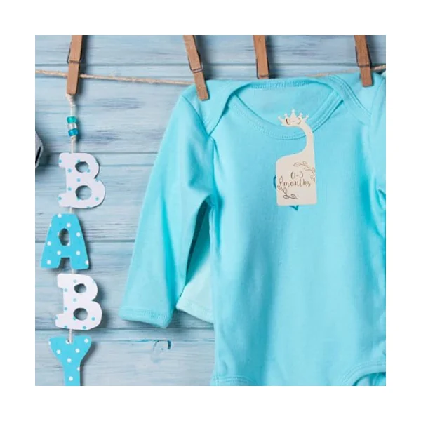 Toddler Clothes Dividers with Practical Functionality Wooden Baby Clothes Dividers Creative and Beautiful Appearance and Printed Month Periods for Baby Closet Organiser