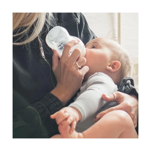 Tommee Tippee Complete Feeding Set Electric Steam Steriliser | Includes Easiwarm Bottle and Food Warmer, Newborn Self-Sterilising Bottles, Kills 99.9% of Bacteria