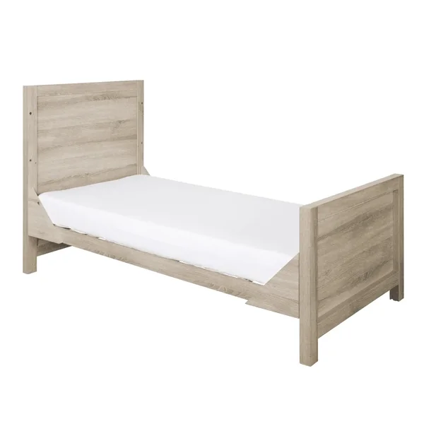 Tutti Bambini Modena 3 Piece Nursery Furniture Room Set Includes Cot Bed, Chest Changer And Wardrobe- Oak