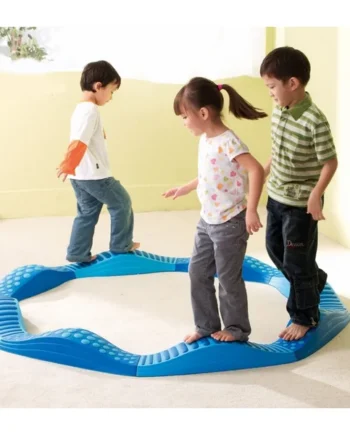 Wavy Tactile Path