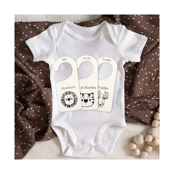 Whaline 8Pcs Wooden Baby Closet Dividers Jungle Animal Theme Hanging Baby Closet Organizer Double-Sided Newborn to 24 Months Thicken Baby Wardrobe Organizer for Home Nursery